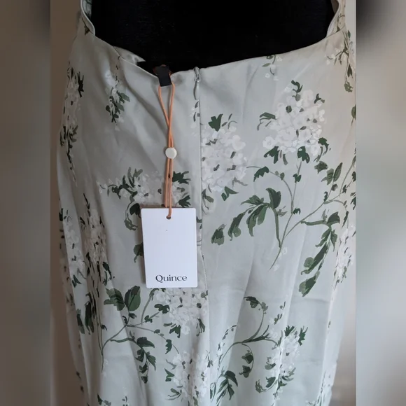 NWT Quince Washable Stretch Silk High Neck Midi Dress Jasmine Vines Medium - Picture 9 of 10